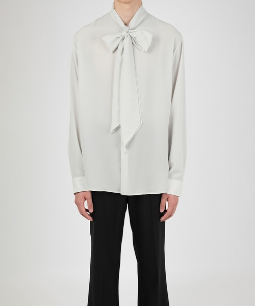 LAD MUSICIAN(ラッドミュージシャン)の「DECHINE BOW COLLAR SHIRT(Tシャツ/カットソー・メンズ・ブラック/ホワイト系/ホワイト・44/46/42)」の7枚目の写真