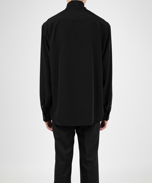 LAD MUSICIAN(ラッドミュージシャン)の「DECHINE BOW COLLAR SHIRT(Tシャツ/カットソー・メンズ・ブラック/ホワイト系/ホワイト・44/46/42)」の12枚目の写真