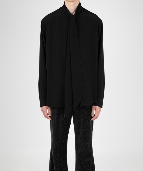 LAD MUSICIAN(ラッドミュージシャン)の「DECHINE BOW COLLAR SHIRT(Tシャツ/カットソー・メンズ・ブラック/ホワイト系/ホワイト・44/46/42)」の13枚目の写真