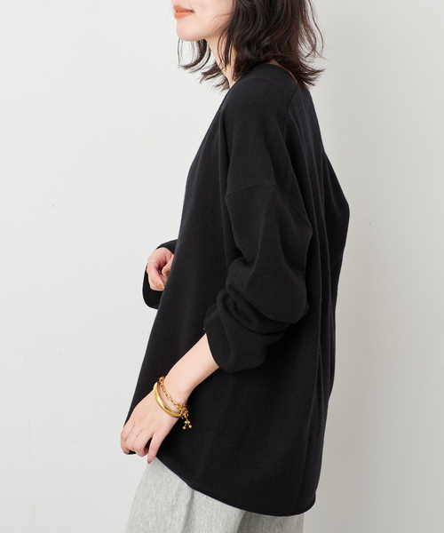 SLOBE IENA(スローブイエナ)の「《WEB限定カラーあり/》echecs Vネックプルオーバー(ニット/セーター・レディース・チャコールグレー/ピンク/カーキ/ブラック・FREE)」の8枚目の写真