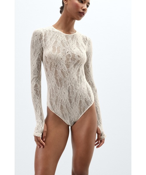 Intimissimi（インティミッシミ）の「ストレッチレース ロングスリーブ ボディスーツ（タンクトップ・レディース・モカ/アイボリー/ブラック・S/M/L）」の2枚目の写真