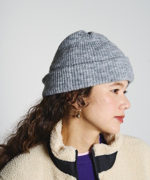 ROSE BUD（ローズバッド）の「【ROSE BUD別注】KNIT BEANIE（ニットキャップ/ビーニー・レディース・ブラック/ブルー/グレー・ONE SIZE）」の2枚目の写真