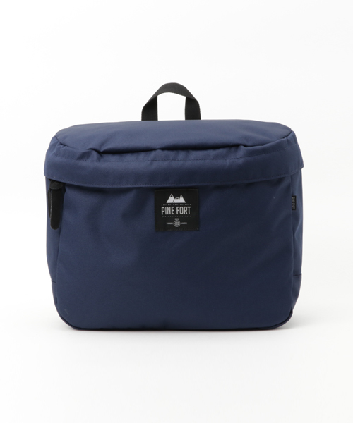 PINE FORT（パインフォート）の「【PINE FORT】 パインフォート ショルダーバッグ  （ショルダーバッグ・レディース・ブラック/オリーブ/ネイビー・ONE SIZE）」の3枚目の写真