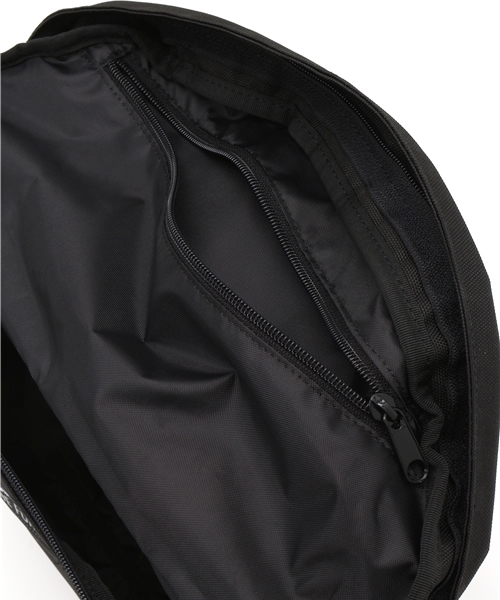 PINE FORT（パインフォート）の「【PINE FORT】 パインフォート ショルダーバッグ  （ショルダーバッグ・レディース・ブラック/オリーブ/ネイビー・ONE SIZE）」の12枚目の写真