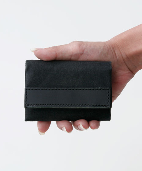 HIGHTIDE（ハイタイド）の「Fourruof フォアルオブ P-ウォレット 三つ折り カード ミニ財布 小銭入れ 迷彩（コインケース・レディース・その他4/ネイビー/その他1/その他2/その他3/その他5/ブラック・FREE）」の2枚目の写真