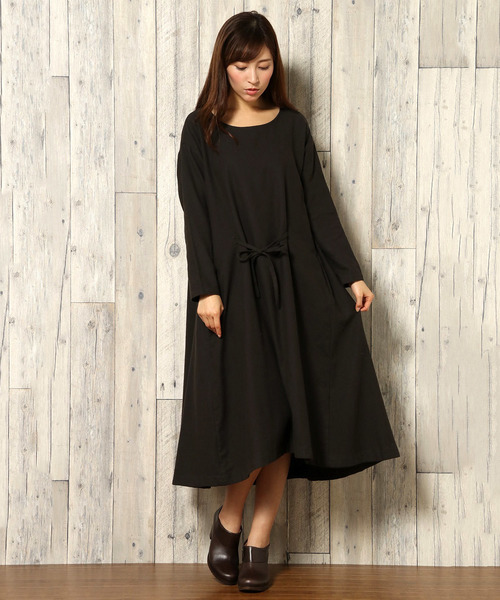 LBC（エルビーシー）の「コットンビエラ起毛ワンピース（ワンピース・レディース・ダークグレー/梅・LARGE/MEDIUM）」の2枚目の写真