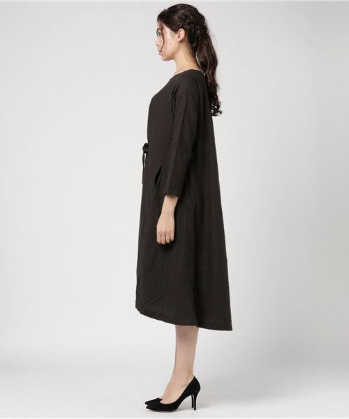 LBC（エルビーシー）の「コットンビエラ起毛ワンピース（ワンピース・レディース・ダークグレー/梅・LARGE/MEDIUM）」の7枚目の写真