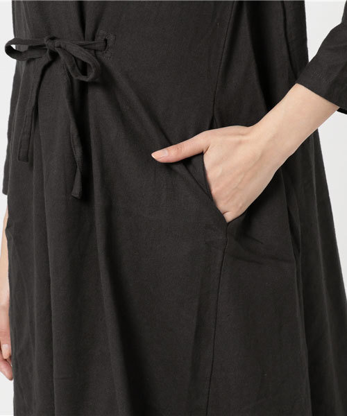 LBC（エルビーシー）の「コットンビエラ起毛ワンピース（ワンピース・レディース・ダークグレー/梅・LARGE/MEDIUM）」の11枚目の写真