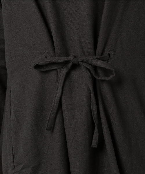 LBC（エルビーシー）の「コットンビエラ起毛ワンピース（ワンピース・レディース・ダークグレー/梅・LARGE/MEDIUM）」の4枚目の写真