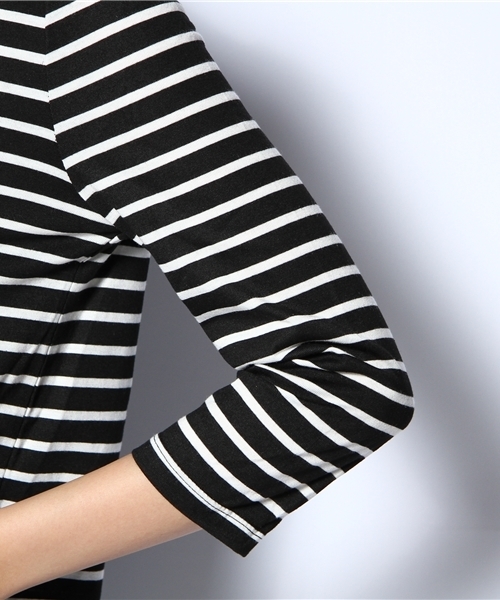 MIDWEST（ミッドウエスト）の「MINK PINK 半端袖丈ボーダーカットソー（Tシャツ/カットソー・レディース・ブラック/ネイビー・SMALL）」の6枚目の写真