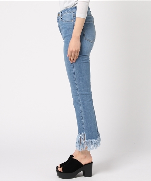 WEGO（ウィゴー）の「WEGO/ストレッチフリンジフレアデニムパンツ（デニムパンツ・レディース・インディゴブルー・LARGE/MEDIUM）」の9枚目の写真