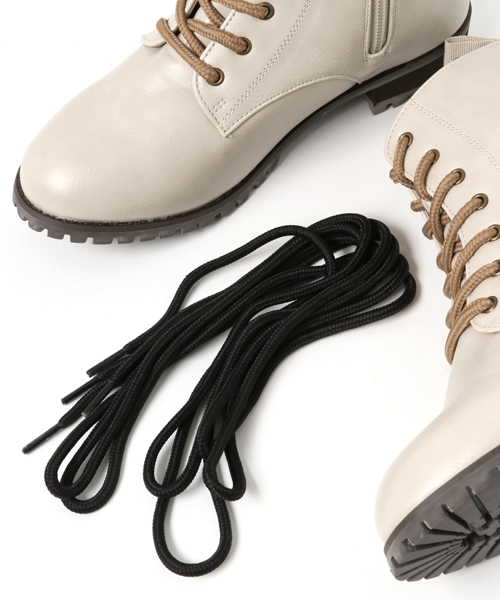 niko and...（ニコアンド）の「オリジナルレースアップブーツ【niko and ...】（ブーツ・レディース・ブラック/アイボリー・MEDIUM/SMALL/LARGE）」の4枚目の写真