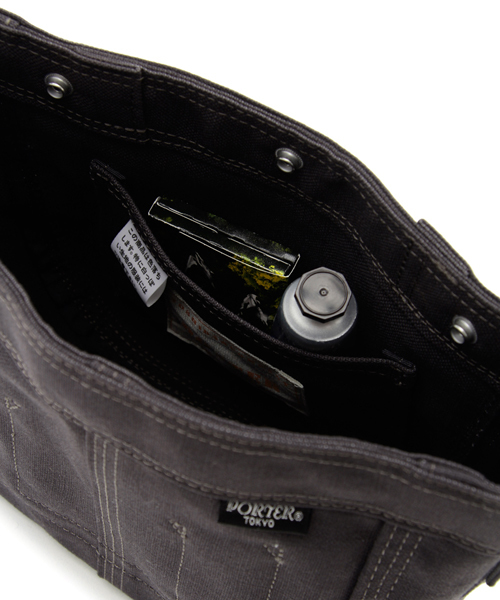 PORTER（ポーター）の「PORTER WORKER SHOULDER BAG SMALL <B印