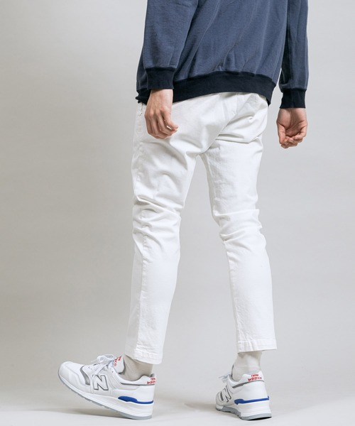 REMI RELIEF（レミレリーフ）の「REMI RELIEF/レミレリーフ チノストレッチカラーパンツ（チノパンツ・メンズ・チャコールグレー/グリーン/ベージュ/カーキ/ネイビー/オフホワイト/プラム/サックスブルー・M/L/S/XL）」の2枚目の写真