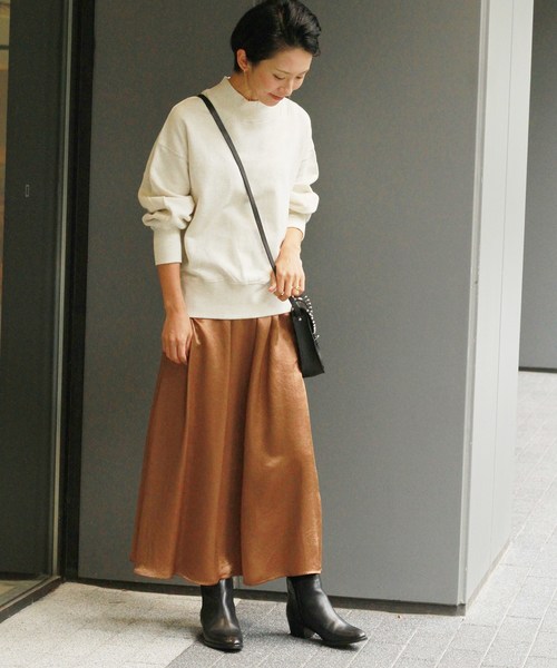 JOURNAL STANDARD relume(ジャーナルスタンダード レリューム)の「ソフトエアーウラケ モックネックスウェット(スウェット・レディース・キナリ/ブラック/カーキ・FREE)」の6枚目の写真