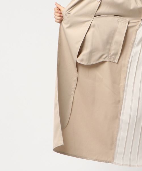 PICCIN(ピッチン)の「バックプリーツトレンチコート(トレンチコート・レディース・ベージュ/ネイビー/カーキ・MEDIUM/LARGE)」の5枚目の写真