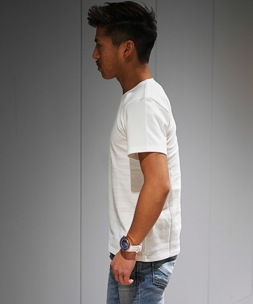 GOSTAR DE FUGA（ゴスタール ジフーガ）の「リフレクター英字プリント半袖カットソー/半袖Tシャツ（Tシャツ/カットソー・メンズ・ホワイト/ブラック・M/L）」の4枚目の写真