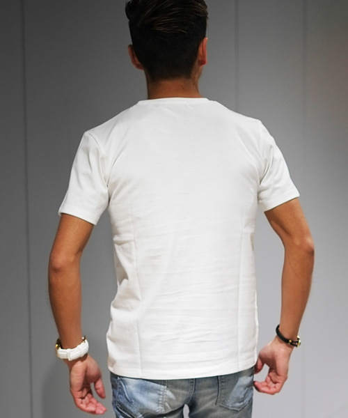 GOSTAR DE FUGA（ゴスタール ジフーガ）の「リフレクター英字プリント半袖カットソー/半袖Tシャツ（Tシャツ/カットソー・メンズ・ホワイト/ブラック・M/L）」の5枚目の写真