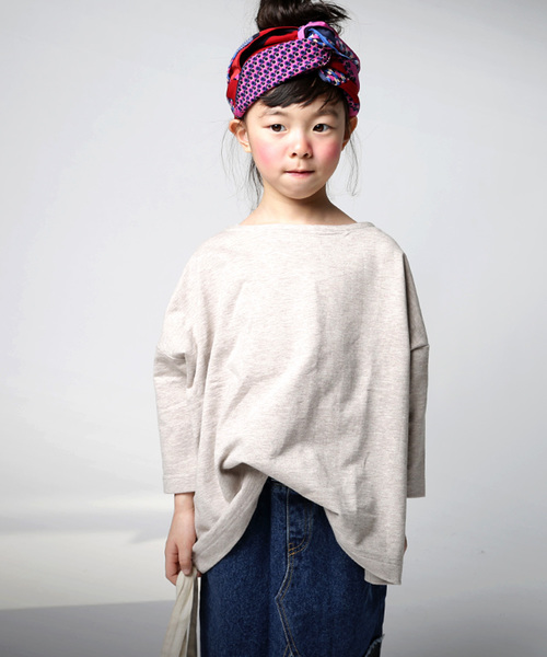 antiqua(アンティカ)の「綿100%で極上の風合い!万能ワイドトップス(Tシャツ/カットソー・キッズ・ブラック/ベージュ/杢グレー/ブラウン系その他/オフホワイト・4/3/5)」の5枚目の写真