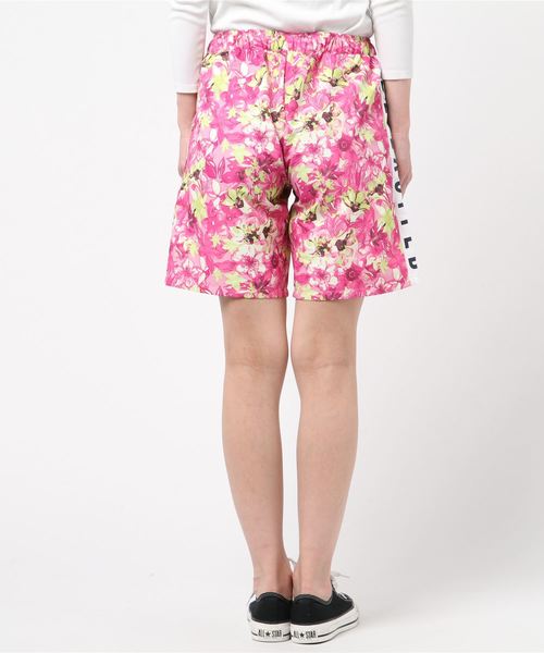 le coq sportif（ルコックスポルティフ）の「ルコックスポルティフ クロスショートパンツ QMWNJG21MA（その他パンツ・レディース・ブルー/ローズ・M/L）」の4枚目の写真