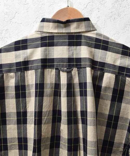 MinoriTY（マイノリティ）の「ブリティッシュチェックビックシャツ/半袖（シャツ/ブラウス・メンズ・ベージュ/グレー・M/L）」の8枚目の写真