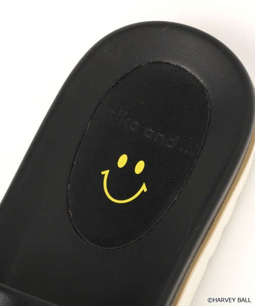 niko and...（ニコアンド）の「【スマイル】コラボサンダル（サンダル・レディース・ブラック/ナチュラル・MEDIUM/LARGE）」の8枚目の写真