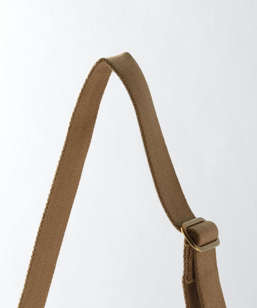 BRADY（ブレディー）の「＜Brady＞ARIEL TROUT/ショルダーバッグ（ショルダーバッグ・レディース・ベージュ・FREE）」の6枚目の写真