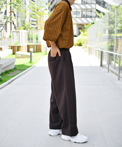 kutir（クティール）の「リブ襟柄シャツ（シャツ/ブラウス・メンズ・ブラック/ネイビー/マスタード・MEDIUM/LARGE）」の11枚目の写真