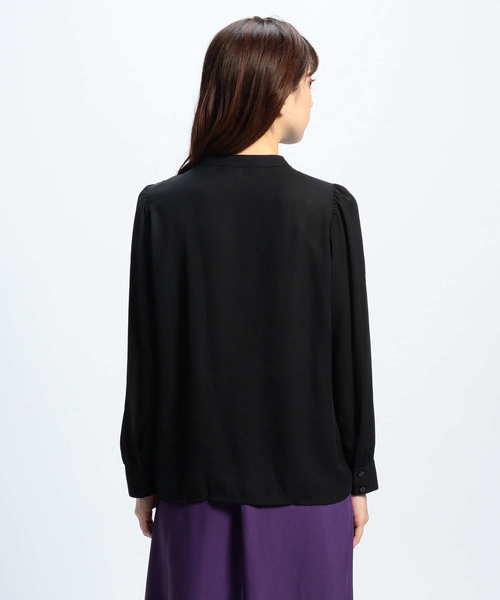 NARACAMICIE（ナラカミーチェ）の「ジョーゼットクルーネック長袖ブラウス（シャツ/ブラウス・レディース・ブラック/パープル/ボルドー・SMALL/MEDIUM/LARGE）」の10枚目の写真