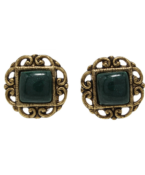 BEAMS BOY(ビームスボーイ)の「BEAMS BOY / アンティークボタンピアス(ピアス(両耳用)・レディース・レッド/グリーン・ONE SIZE)」の2枚目の写真