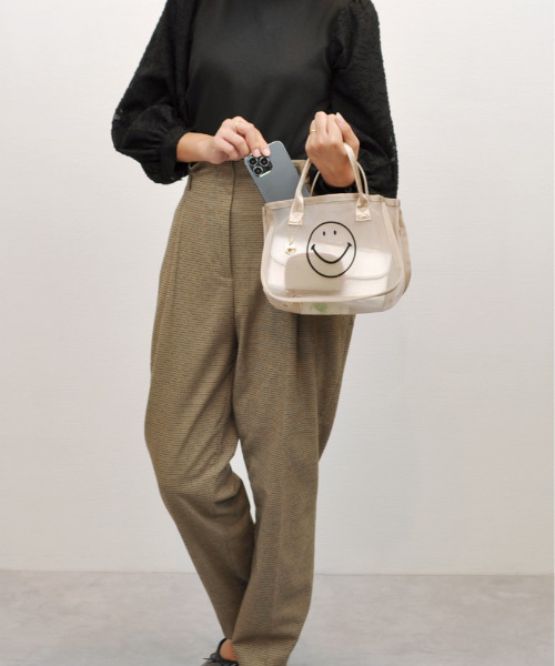 cache cache（カシュ カシュ）の「カシュカシュ cachecache / スマイルモチーフメッシュバッグインバッグ（ポーチ・レディース・ブラック/イエロー/ピンク/ベージュ/パープル/グレー・FREE）」の22枚目の写真