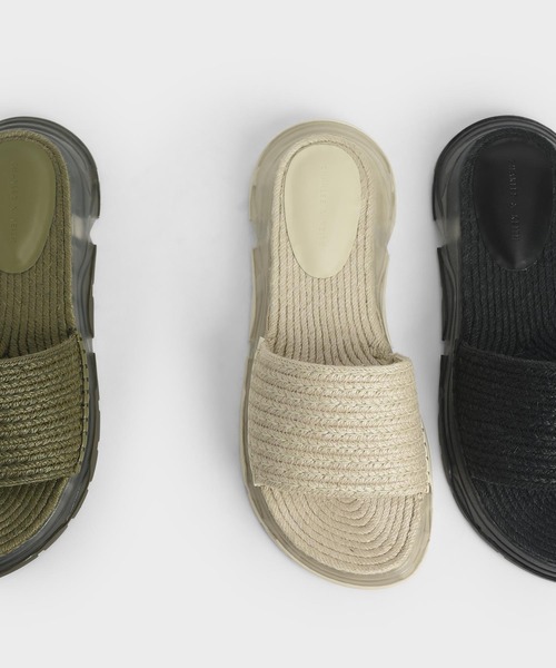 CHARLES & KEITH（チャールズ & キース）の「エスパドリーユ フラットフォームサンダル / Espadrille Flatform Sandals（サンダル・レディース・クリーム/オリーブ・22.5cm/23cm/23.5cm/24.5cm/25cm/25.5cm）」の5枚目の写真