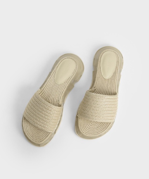CHARLES & KEITH（チャールズ & キース）の「エスパドリーユ フラットフォームサンダル / Espadrille Flatform Sandals（サンダル・レディース・クリーム/オリーブ・22.5cm/23cm/23.5cm/24.5cm/25cm/25.5cm）」の6枚目の写真