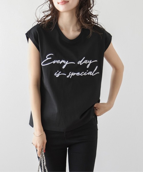 SUGAR BISKET（シュガービスケット）の「フレンチスリーブロゴTシャツ（Tシャツ/カットソー・レディース・ホワイト/ブラック/ホワイト系その他/ブラック系その他・M/L）」の7枚目の写真