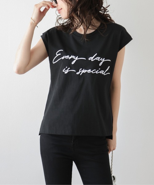 SUGAR BISKET（シュガービスケット）の「フレンチスリーブロゴTシャツ（Tシャツ/カットソー・レディース・ホワイト/ブラック/ホワイト系その他/ブラック系その他・M/L）」の8枚目の写真