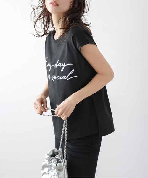 SUGAR BISKET（シュガービスケット）の「フレンチスリーブロゴTシャツ（Tシャツ/カットソー・レディース・ホワイト/ブラック/ホワイト系その他/ブラック系その他・M/L）」の9枚目の写真