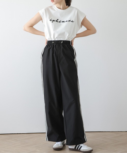 SUGAR BISKET（シュガービスケット）の「フレンチスリーブロゴTシャツ（Tシャツ/カットソー・レディース・ホワイト/ブラック/ホワイト系その他/ブラック系その他・M/L）」の12枚目の写真