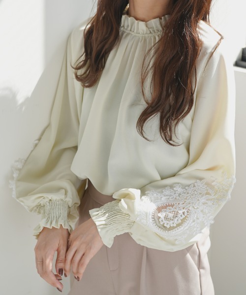 美品♡レリアン パール レース ブラウス バルーンスリーブ 近年