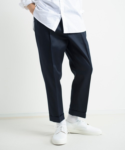 Y.O.N.（ワイオーエヌ）の「Y.O.N. ワイオーエヌ / STANDARD TROUSERS 