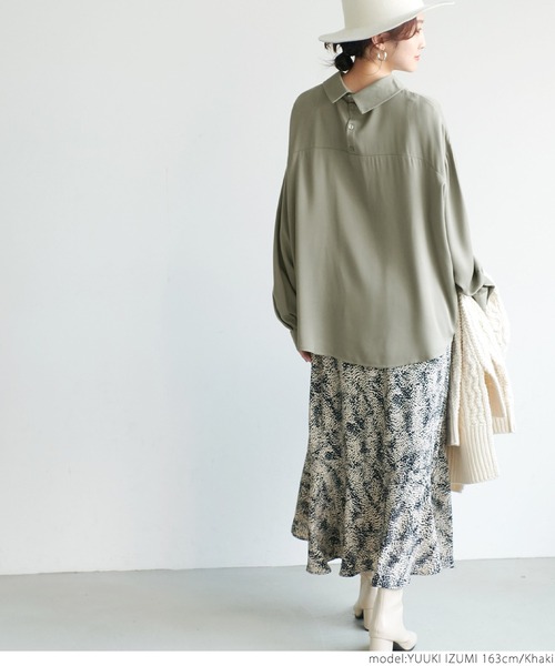 coca(coca)(コカ)の「レーヨンツイル抜け襟シャツ(シャツ/ブラウス・レディース・ブラック/カーキ・ONE SIZE)」の11枚目の写真