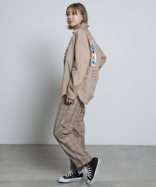 WEGO(ウィゴー)の「WEGO/マウンテンロゴワークシャツ(シャツ/ブラウス・レディース・ブラック/ベージュ・FREE)」の16枚目の写真