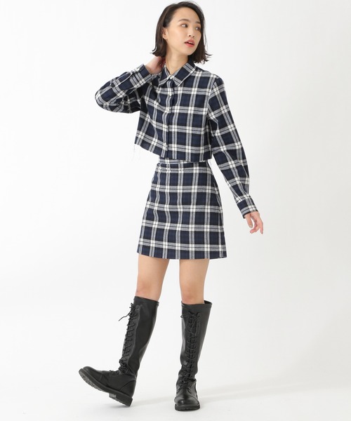 ALAND（エーランド）の「curetty／チェックショートシャツ　2924156（シャツ/ブラウス・レディース・ネイビー/レッド/イエロー/グリーン・SMALL）」の15枚目の写真