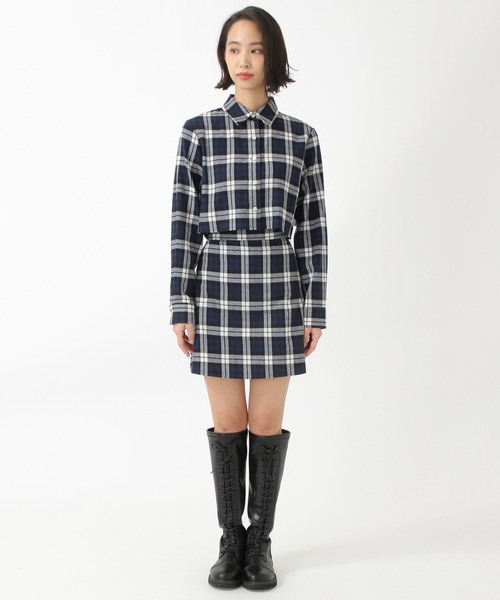 ALAND（エーランド）の「curetty／チェックショートシャツ　2924156（シャツ/ブラウス・レディース・ネイビー/レッド/イエロー/グリーン・SMALL）」の16枚目の写真