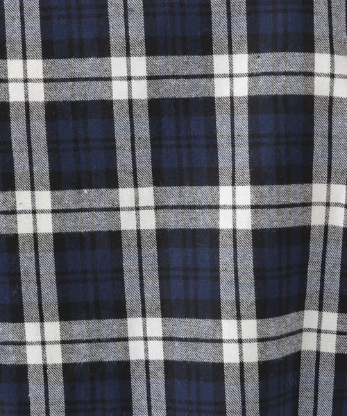 ALAND（エーランド）の「curetty／チェックショートシャツ　2924156（シャツ/ブラウス・レディース・ネイビー/レッド/イエロー/グリーン・SMALL）」の6枚目の写真