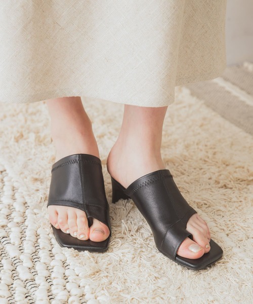 URBAN RESEARCH（アーバンリサーチ）の「ストレッチレザーミュール（サンダル・レディース・ブラック/グレー系その他/ブルー系その他・37/38）」の12枚目の写真