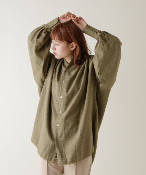 Kastane（カスタネ）の「【Thank Mat'l.】リサイクルヤーンギャザーボリュームシャツ（シャツ/ブラウス・レディース・ベージュ/グリーン/アイボリー・FREE）」の16枚目の写真