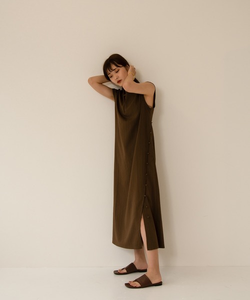 I_am（アイアム）の「V neck arrange stripe ops（ワンピース・レディース・ブラウン/オレンジ/ベージュ系・FREE）」の5枚目の写真