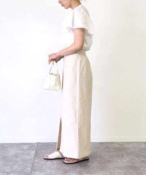 Riberry（リベリー）の「スタンドカラーラッフルブラウス（シャツ/ブラウス・レディース・ブラック/オフホワイト・MEDIUM）」の10枚目の写真