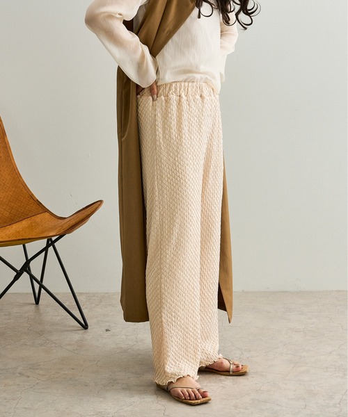 Ambre Neige（アンブルネージュ）の「ジャガードフレアパンツ／【WEB/EC限定商品】（その他パンツ・レディース・アイボリー/モカ/ピンクベージュ・FREE）」の17枚目の写真