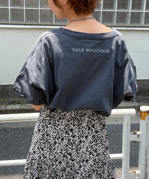 Chico(チコ)の「YALEロゴプリントラグビーTシャツ(Tシャツ/カットソー・レディース・ネイビー/パープル/チャコールグレー/ホワイト・FREE)」の10枚目の写真